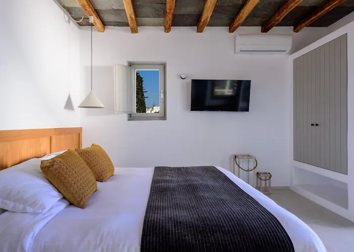 Seascape Folegandros *