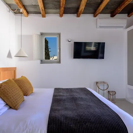 Seascape Folegandros *