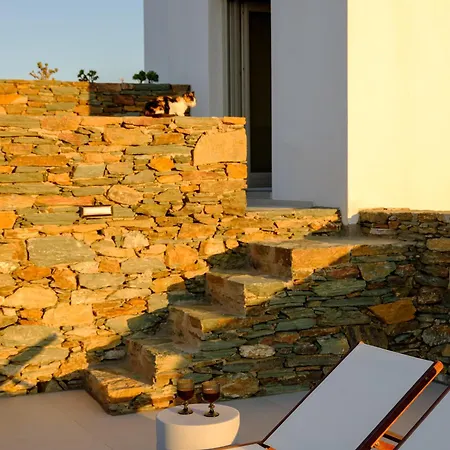 Seascape Folegandros Apartment