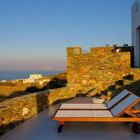 Seascape Folegandros Apartment