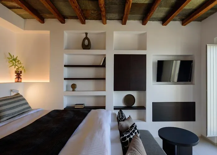 Seascape Folegandros *